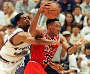 BKN-BULLS-JAZZ-PIPPEN DRIVES