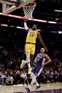 Philadelphia 76ers v Los Angeles Lakers