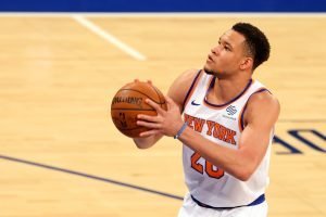 Toronto Raptors v New York Knicks