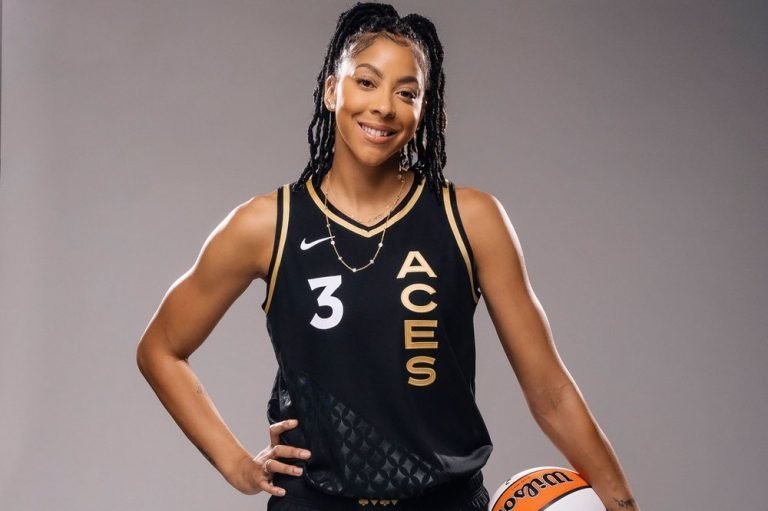 Candace Parker/ Las Vegas Aces/ Fracture/ Injury/ WNBA/Landon Buford The Journalist/LandonBuford.com