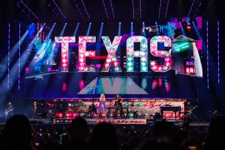 Shania Twain/Dallas/ Dos Equis Pavilion/Dallas Texas/ Landon Buford The Journalist/Landon Buford.com