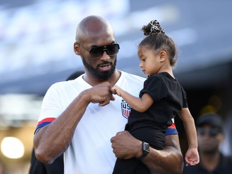 Kobe Bryant/ Bianka Bryant/ Chris Paul/ NBA/Los Angeles Lakers/Landon Buford The Journalist/LandonBuford.com