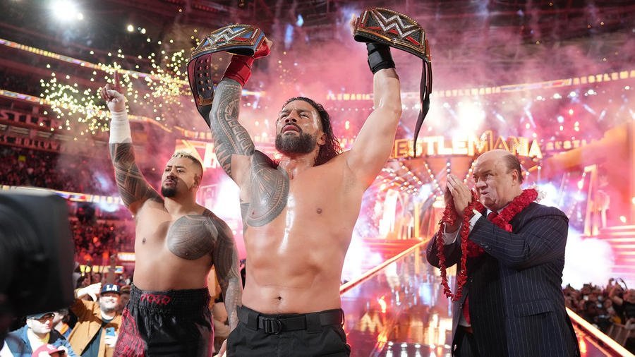 Roman Reigns/WWE Universal Champion/ Smackdown/ Landon Buford The Journalist/LandonBuford.com