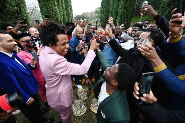 Joey Bada$$/ Jay-Z/ Tupac/ Notorious Big/ The Crew Has It/Michael Rainey Jr/ Gianni Paolo/Landon Buford The Journalist/LandonBuford.com