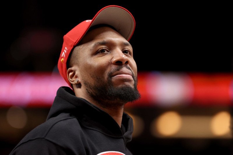 Damian Lillard/ Dame Dolla/ Dolla SZN/ DON DOLLA/ NBA/ Entertainment/ Music/ Hip Hop/ Landon Buford The Journalist/LandonBuford.com