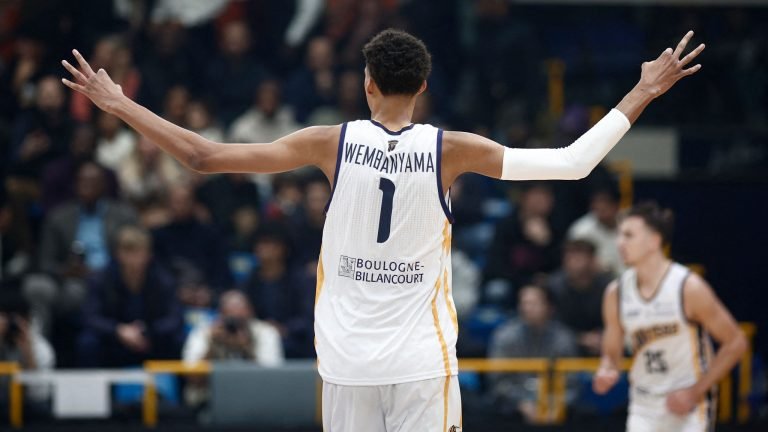 victor wembanyama/ Jamal Crawford/ San Antonio Spurs/ Spurs/Chet Holmgren/ Landon Buford The Journalist/ LandonBuford.com