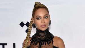 Beyonce Knowles Carter/ USA Today/ Entertainment/ Landon Buford The Journalist/ LandonBuford.com