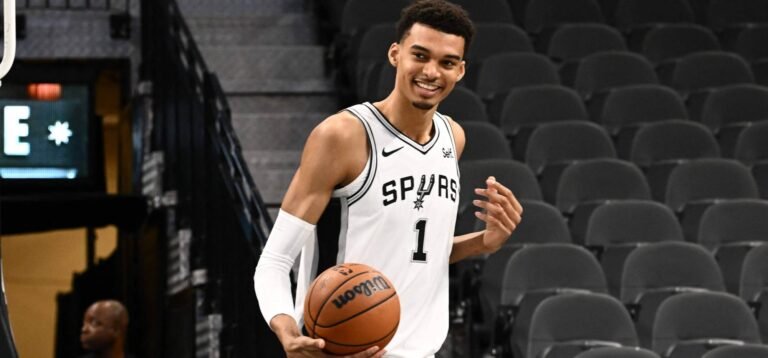 Victor Wembanyama/ San Antonio Spurs/ NBA/ Ronnie 2k/ NBAK/ Sports/Landon Buford The Journalist/LandonBuford.com