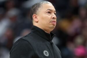 Michael Jordan/ LeBron James/ Kobe Bryant/ Ty Lue/ ALL The SMoke/ Landon Buford The Journalist/Landon Buford.com