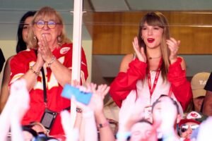 Taylor Swift/ Erin Andrews/NFL/Kansas Chiefs/ Travis Kelce/ Sports/ Entertainment/Landon Buford The Journalist/LandonBuford.com