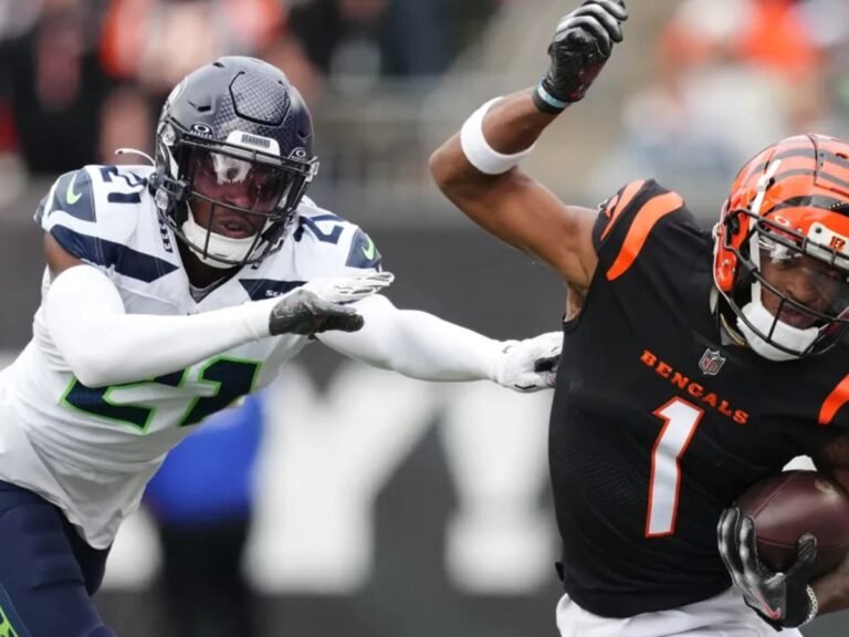 seahawks---witherspoon-chase