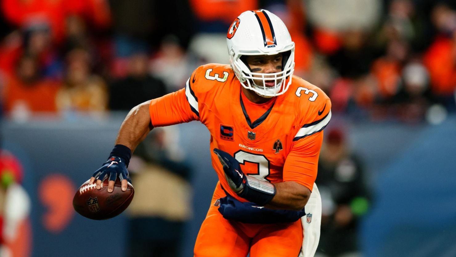 231228035444-01-russell-wilson-benching