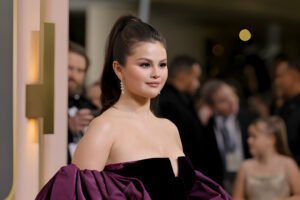 Selena Gomez Clarifies Golden Globes Conversation, Sets the Record Straight