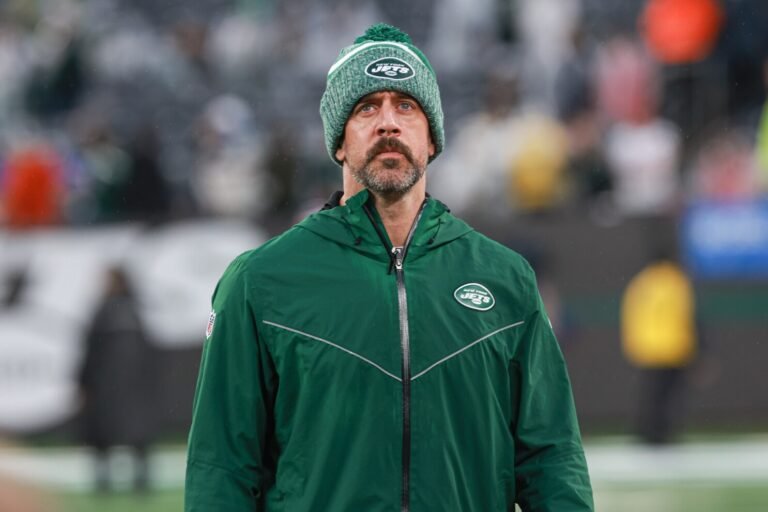 Former NBC News Legal Analyst Suggest Jets Quarterback Aaron Rodgers Retain Legal Representation