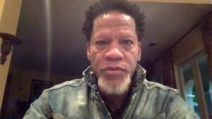 200703091932-d-l-hughley-new-day-interview-still-super-169
