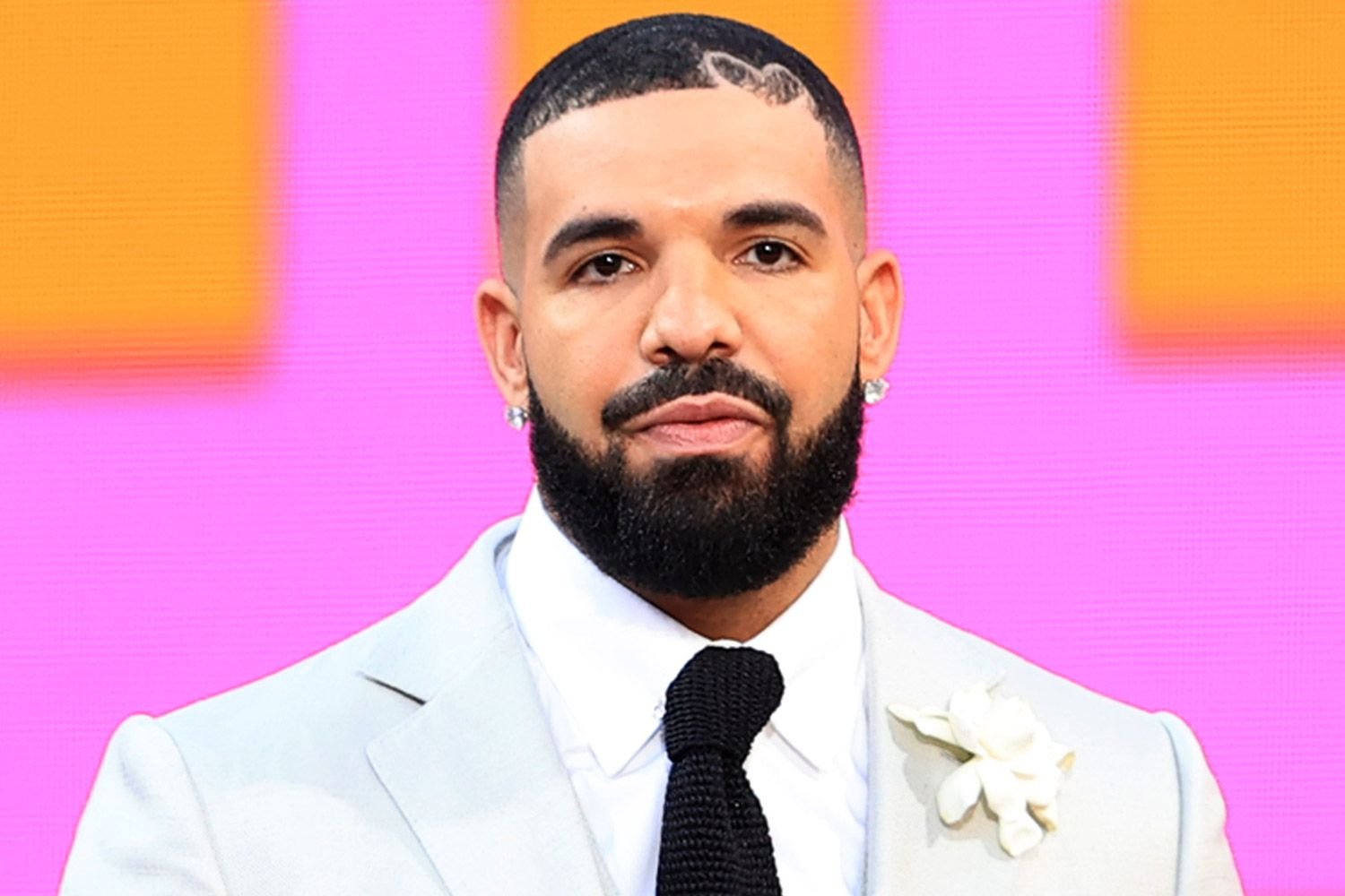 Drake Trolls Kendrick Lamar’s ‘Mustard’ Meme or Just Loves Custard?